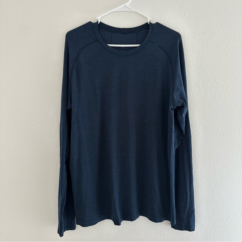 Lululemon Metal Vent Tech Long Sleeve 2.0